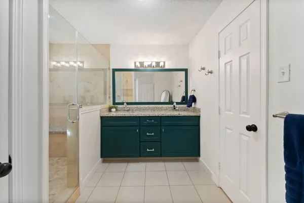 $515,000 | 9 Lilium Court, The Woodlands, TX 77380