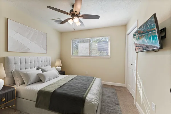 $515,000 | 9 Lilium Court, The Woodlands, TX 77380