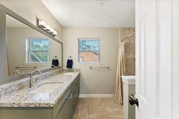 $515,000 | 9 Lilium Court, The Woodlands, TX 77380