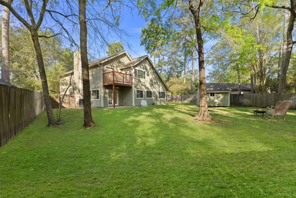$515,000 | 9 Lilium Court, The Woodlands, TX 77380