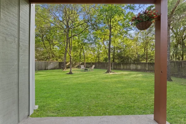 $515,000 | 9 Lilium Court, The Woodlands, TX 77380