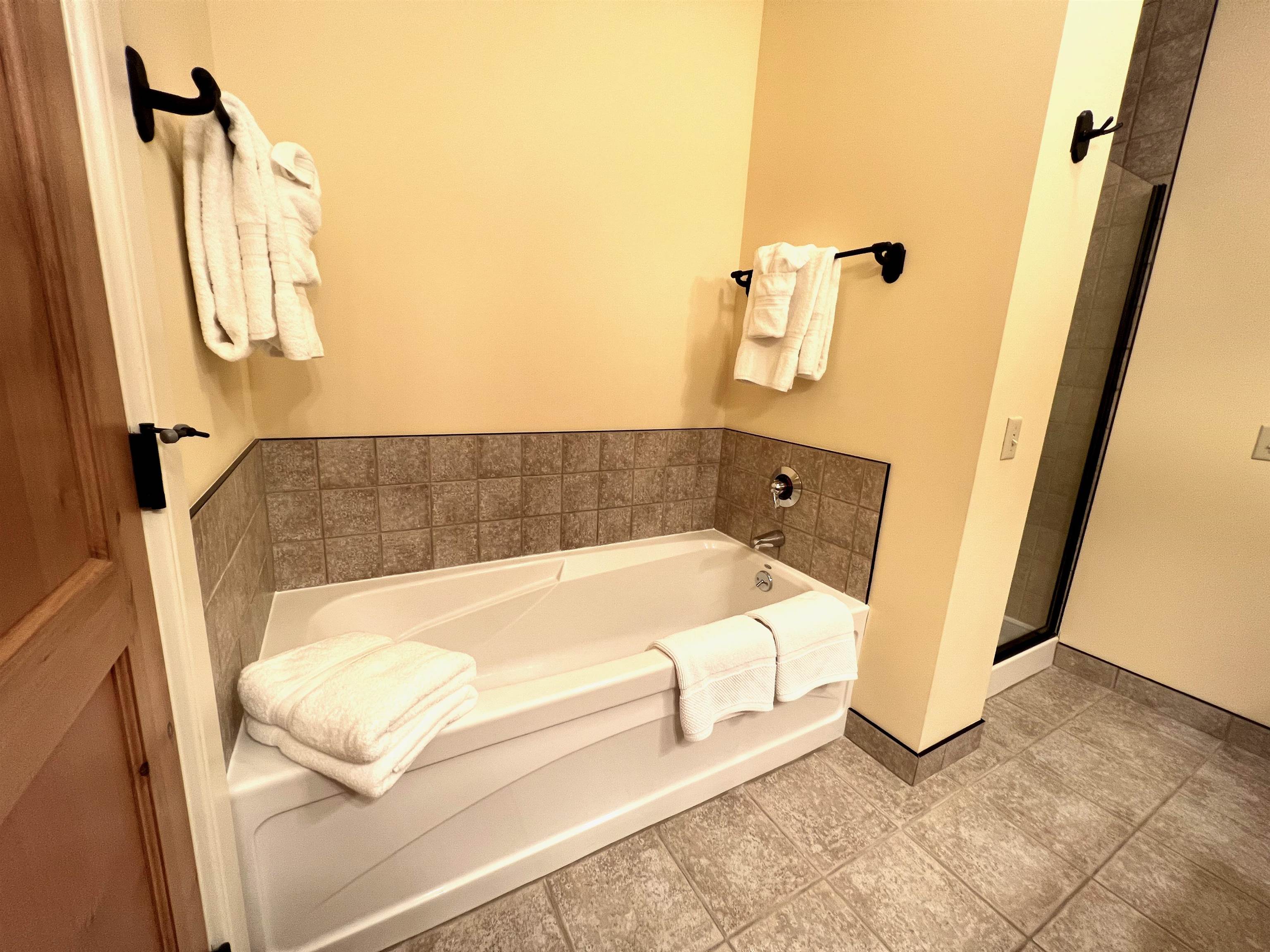 78 Middle Ridge Road, Unit 201 Stratton, VT 05155 - Photo 12 of 36 Gallery Image 12