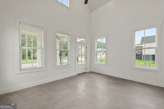 $1,350 | 707 Jefferson Street, LaGrange, GA 30240