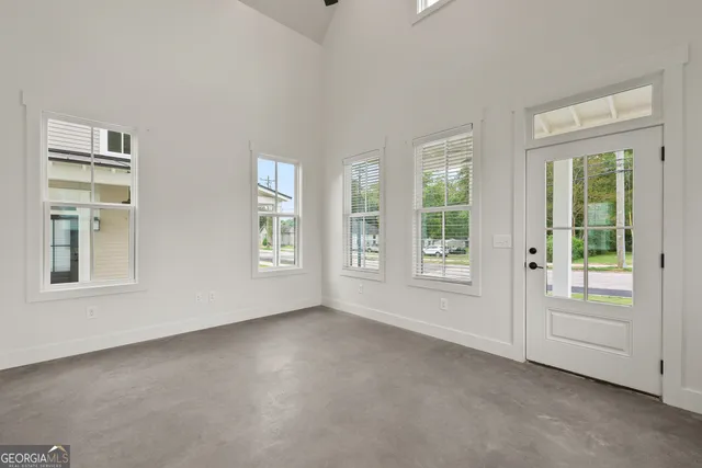 $1,350 | 707 Jefferson Street, LaGrange, GA 30240