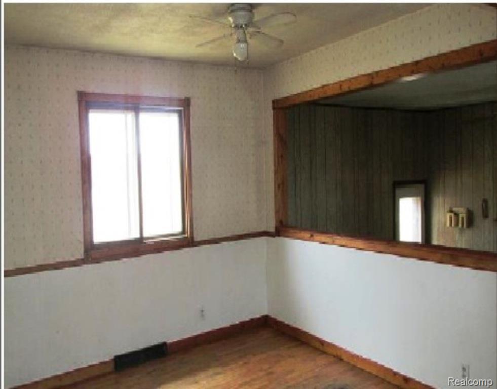 6587 South County Line Road Fenwick, MI 48834 - Photo 5 of 10 0014749998_5.jpg