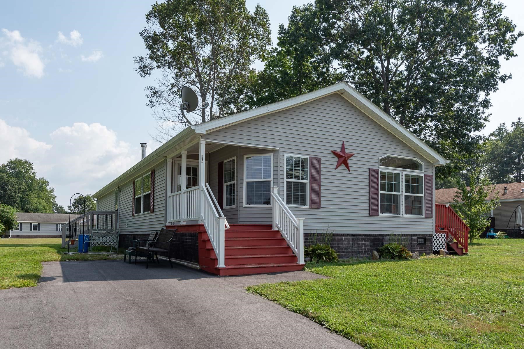 28 Sagebrush Drive Rochester, NH 03867 - Photo 2 of 27