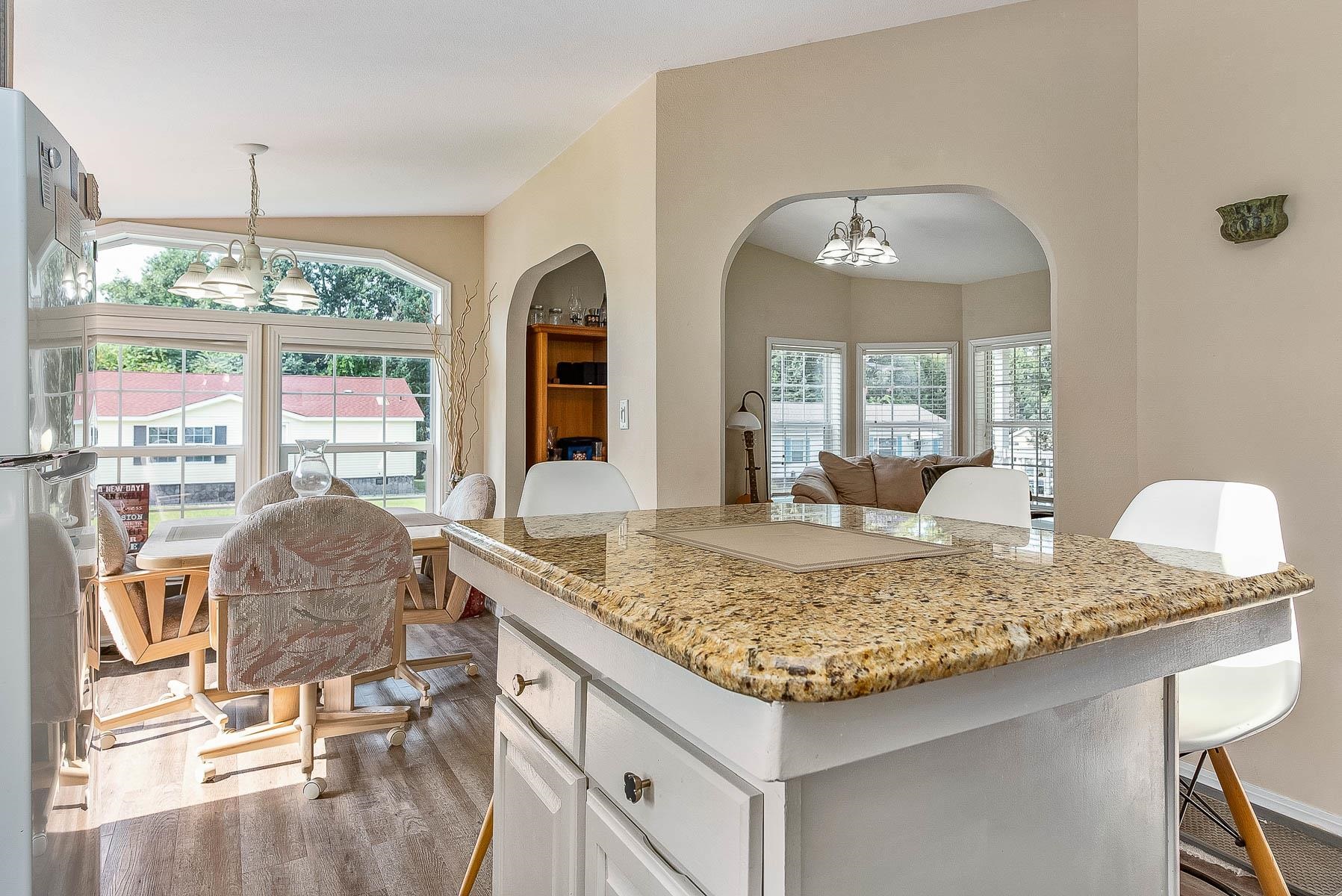 28 Sagebrush Drive Rochester, NH 03867 - Photo 4 of 27