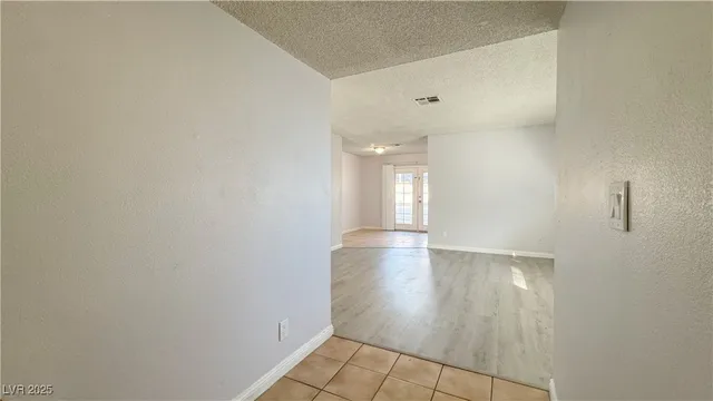 $1,600 | 6151 Meadow Vista Lane, Las Vegas, NV 89103