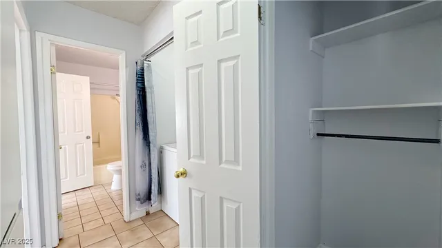 $1,600 | 6151 Meadow Vista Lane, Las Vegas, NV 89103