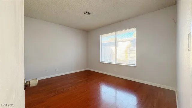 $1,600 | 6151 Meadow Vista Lane, Las Vegas, NV 89103