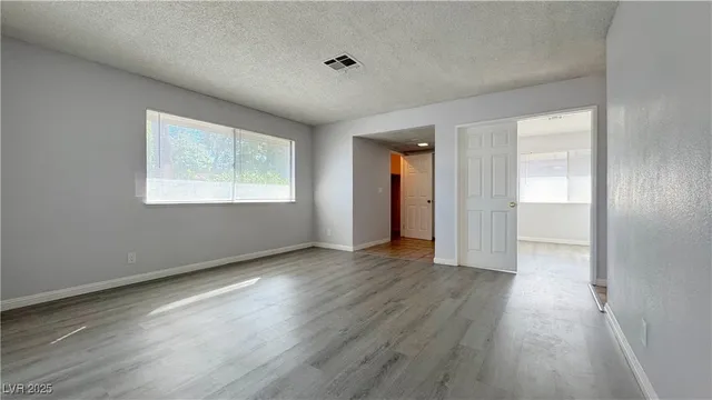 $1,600 | 6151 Meadow Vista Lane, Las Vegas, NV 89103