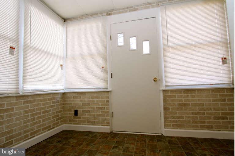 17 Bayship Road Baltimore, MD 21222 - Photo 2 of 30 Interior (General)