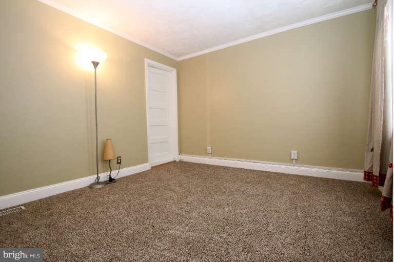 17 Bayship Road Baltimore, MD 21222 - Photo 18 of 30 Bedroom (Master)