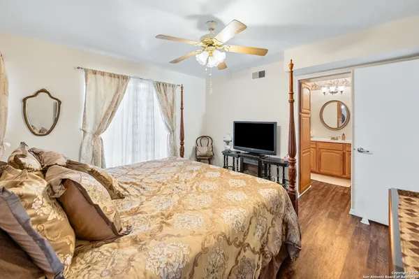 $1,900 | 619 Strings Drive, Unit 619, San Antonio, TX 78216