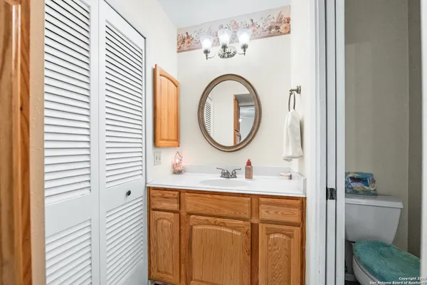 $1,900 | 619 Strings Drive, Unit 619, San Antonio, TX 78216