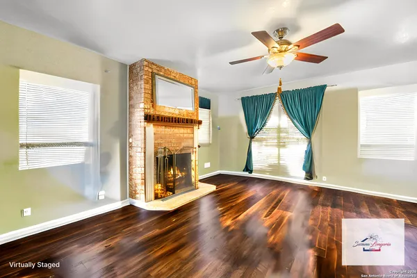$1,900 | 619 Strings Drive, Unit 619, San Antonio, TX 78216