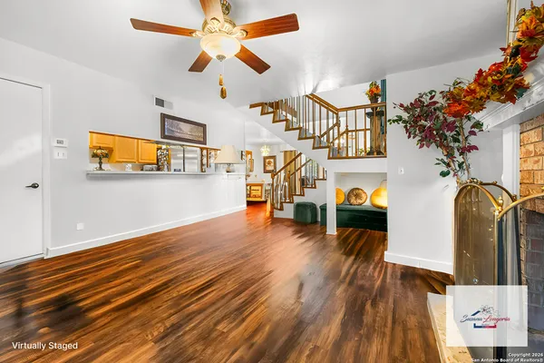 $1,900 | 619 Strings Drive, Unit 619, San Antonio, TX 78216