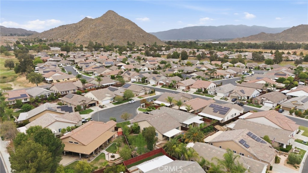 7975 Doyle Circle Hemet, CA 92545 - Photo 28 of 29 an aerial view of residential house with parking space