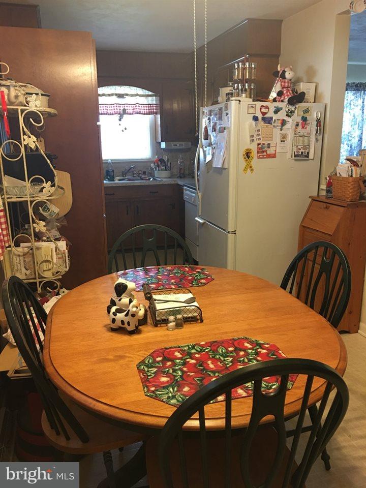 348 George Street Hanover, PA 17331 - Photo 11 of 20 Gallery Image 11