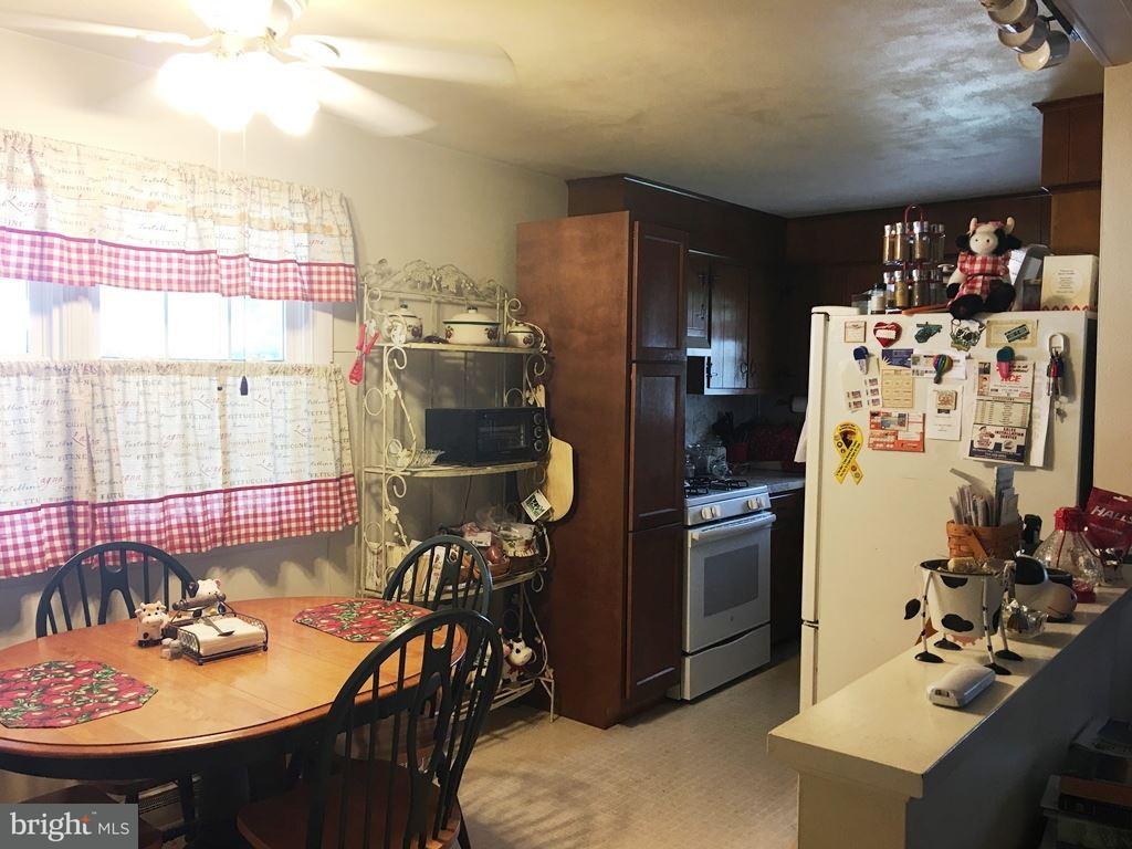 348 George Street Hanover, PA 17331 - Photo 12 of 20 Gallery Image 12