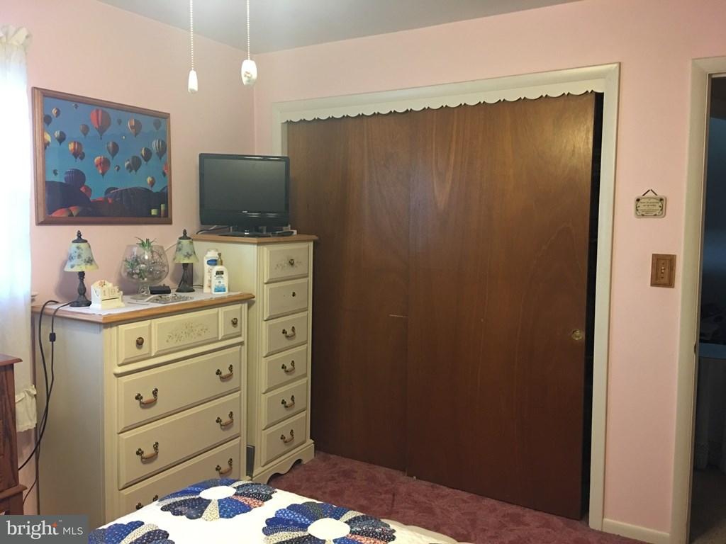 348 George Street Hanover, PA 17331 - Photo 16 of 20 Gallery Image 16