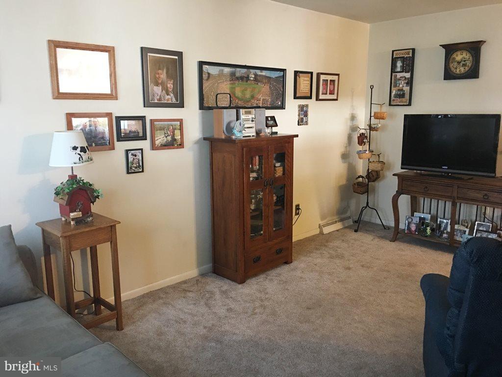 348 George Street Hanover, PA 17331 - Photo 7 of 20 Gallery Image 7