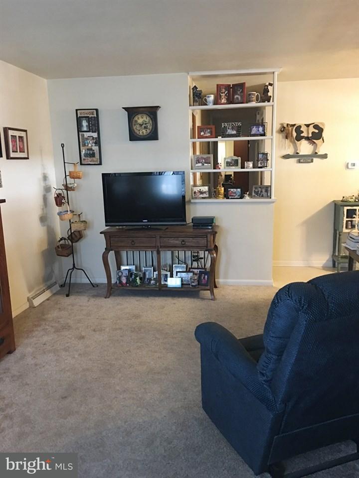 348 George Street Hanover, PA 17331 - Photo 8 of 20 Gallery Image 8