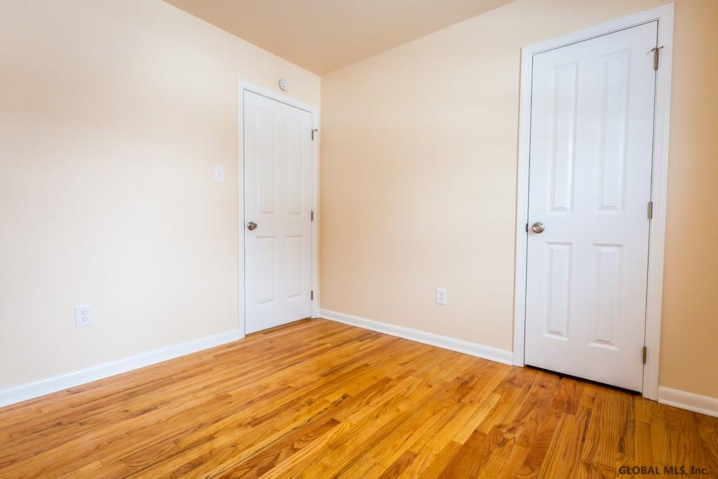 7 Crestone Road Colonie, NY 12205 - Photo 12 of 20 Photo 12