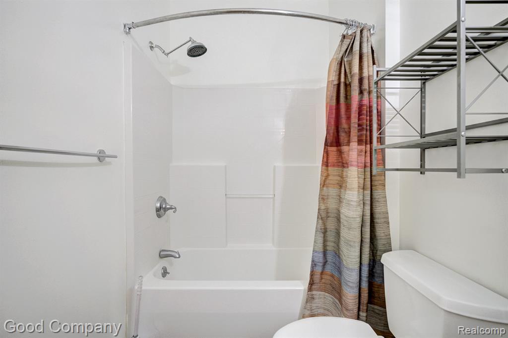 522 East 9 Mile Road, Unit 526 Ferndale, MI 48220 - Photo 24 of 27
