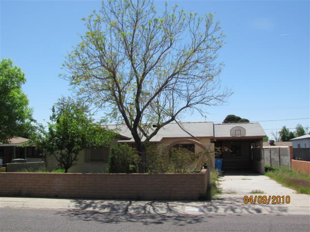 4023 West Granada Road Phoenix, AZ 85009 - Photo 1 of 5 Front