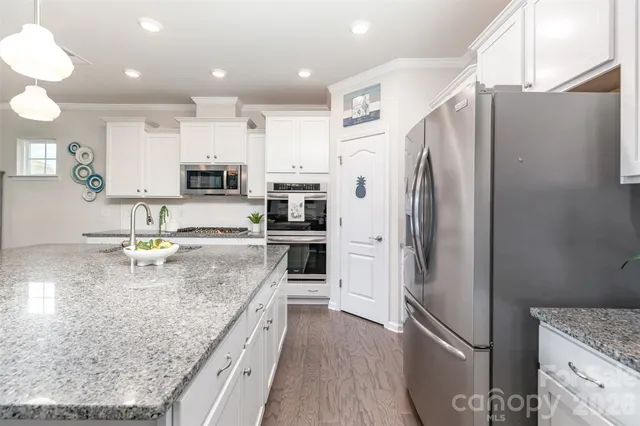 $549,900 | 6020 Kings Canyon Way, Lancaster, SC 29720