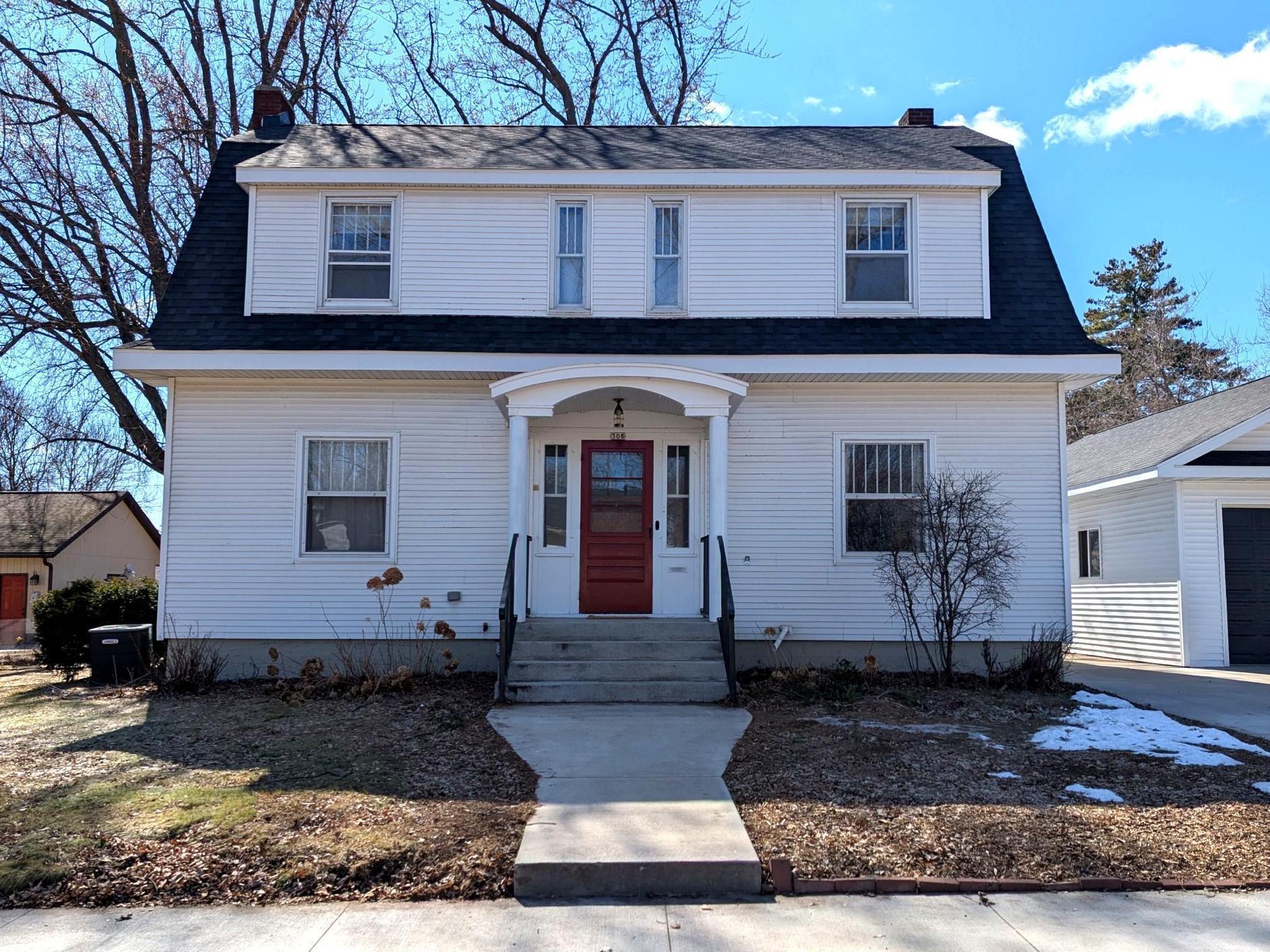 308 West Humbird Street Rice Lake, WI 54868 - Photo 2 of 39