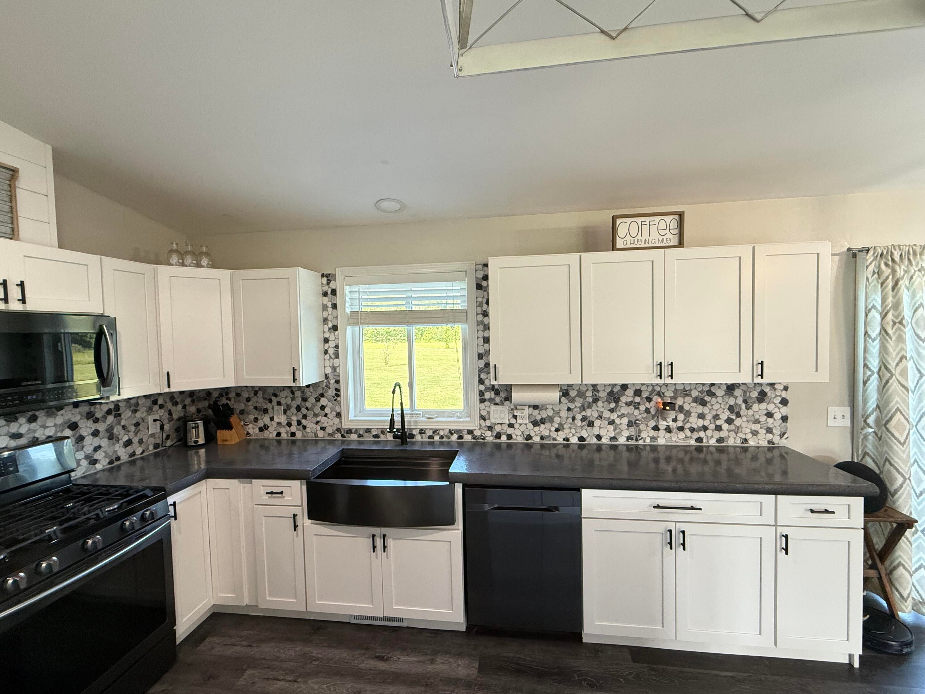 11600 South Ridge Road Dafter, MI 49724 - Photo 13 of 38 Gallery Image 13