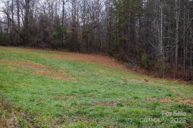 $220,000 | 3235 Bee Mountain Road, Lenoir, NC 28645