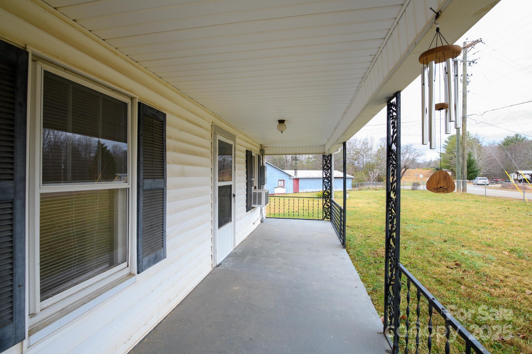 3235 Bee Mountain Road Lenoir, NC 28645 - Photo 7 of 33