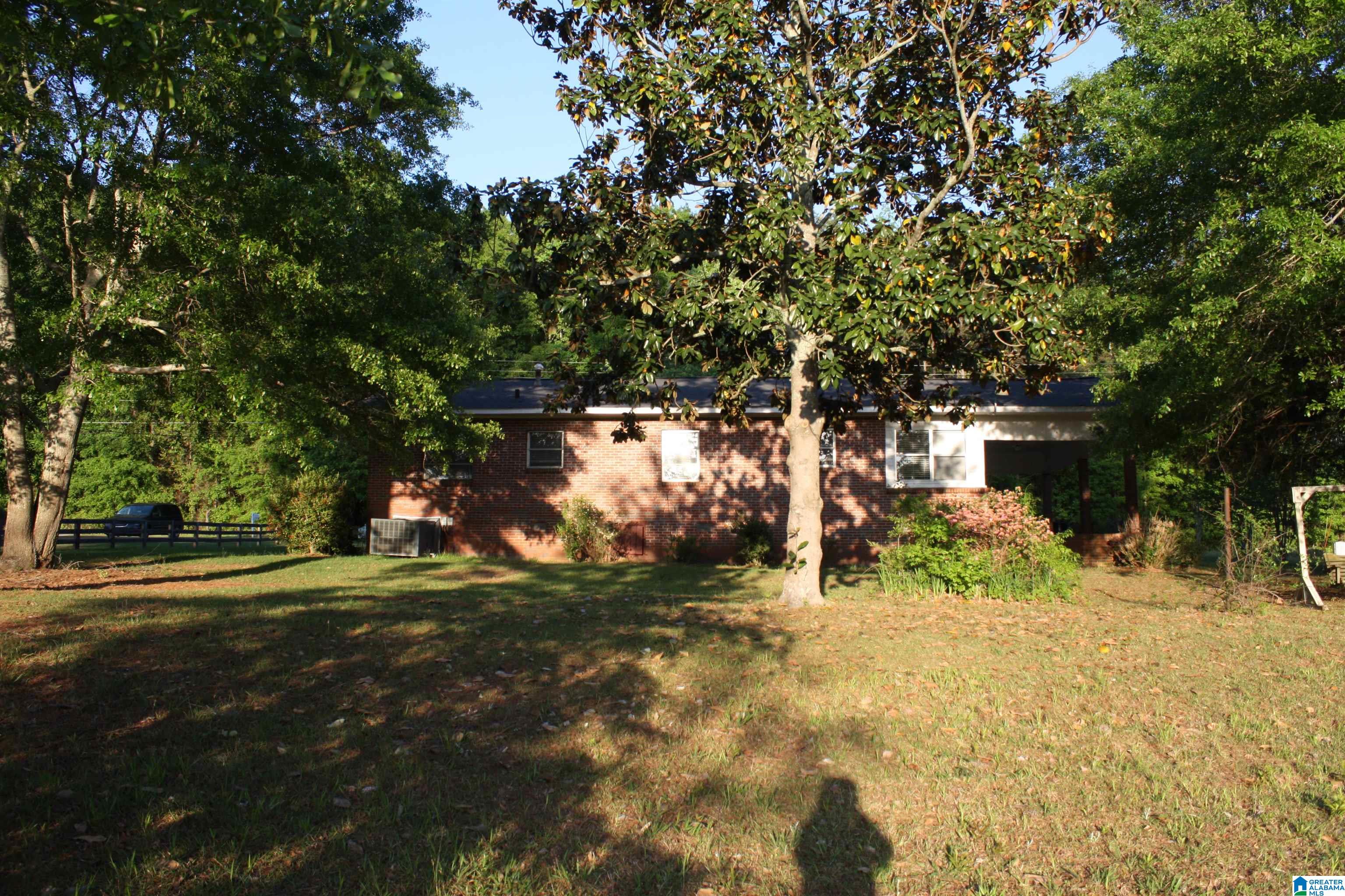 216 Gilham Road Roanoke, AL 36274 - Photo 8 of 22