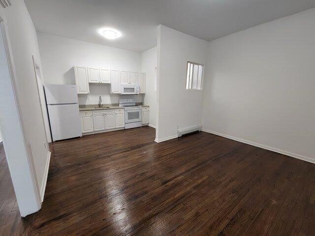 584 Main Street, Unit 5 Stroudsburg, PA 18360 - Photo 2 of 10 Kitchen-Living Room (2)