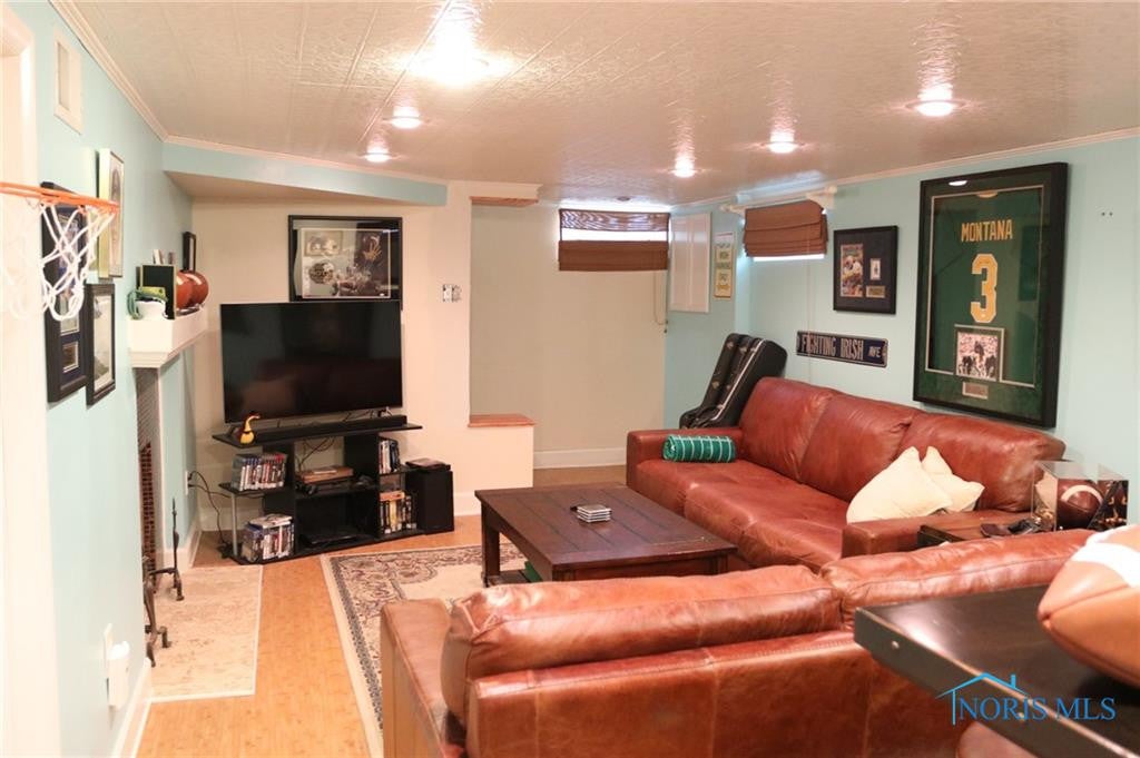 3715 Maxwell Road Toledo, OH 43613 - Photo 17 of 23 Gallery Image 17