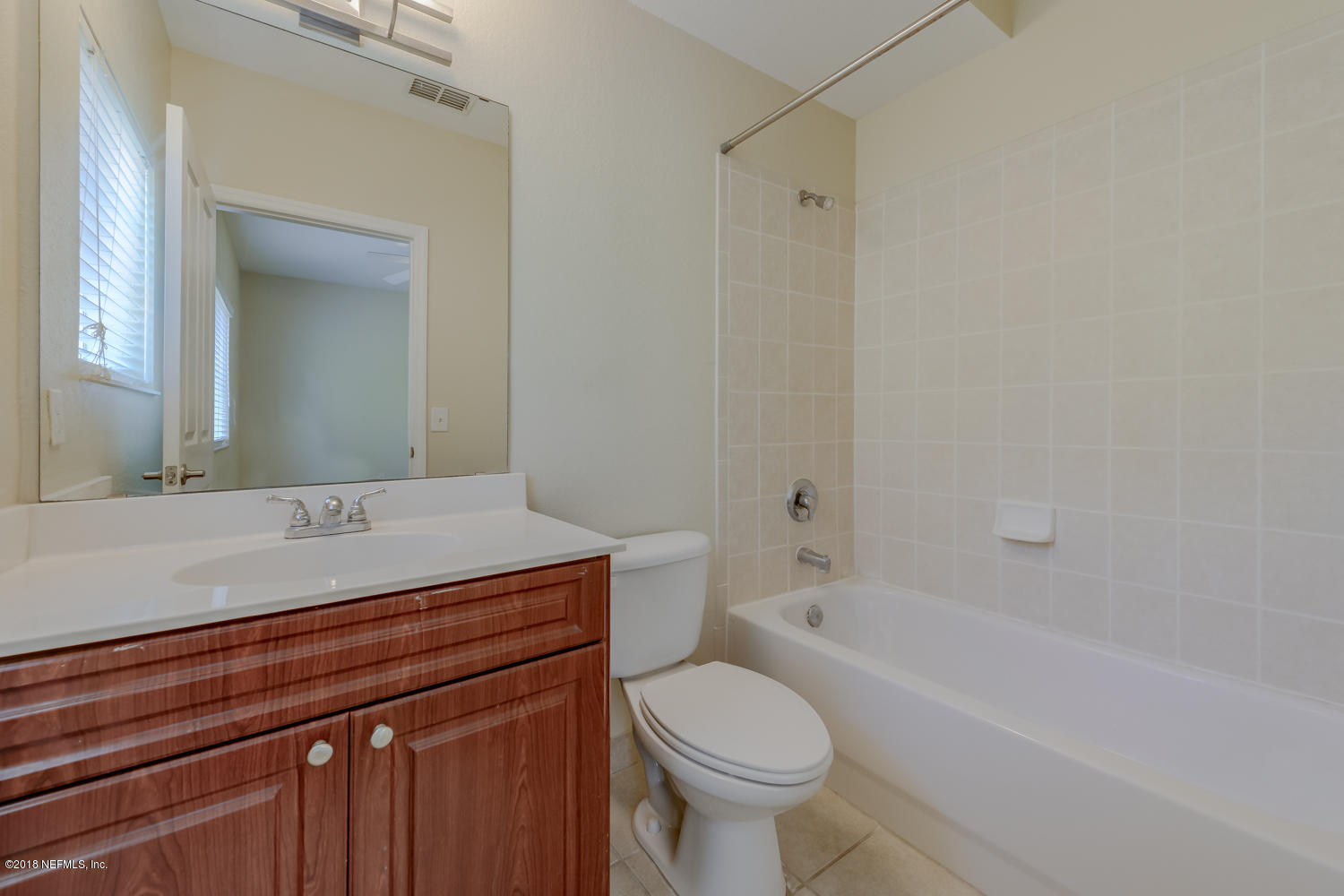 9745 Touchton Road, Unit 923 Jacksonville, FL 32246 - Photo 25 of 44 Guest Bathroom