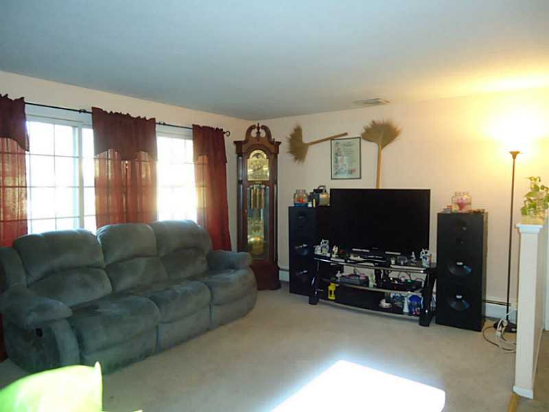65 State Street Pawtucket, RI 02861 - Photo 9 of 22 Living Room.