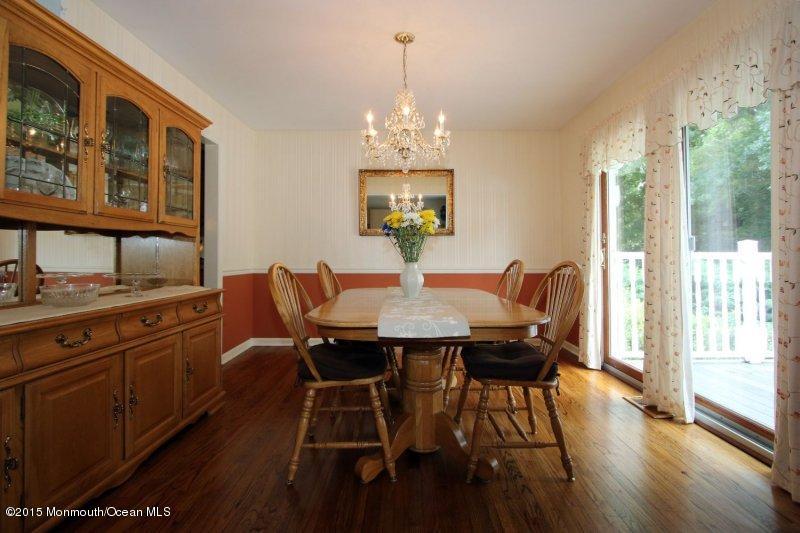 109 Jumping Brook Road Middletown, NJ 07738 - Photo 4 of 26 DINING ROOM