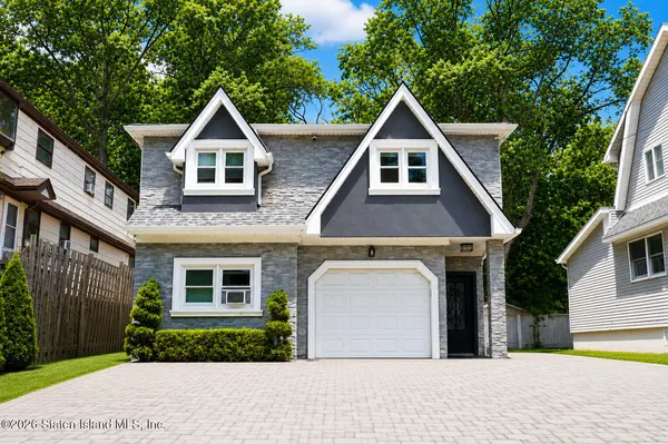 $1,299,000 | 127 Madsen Avenue | Charleston