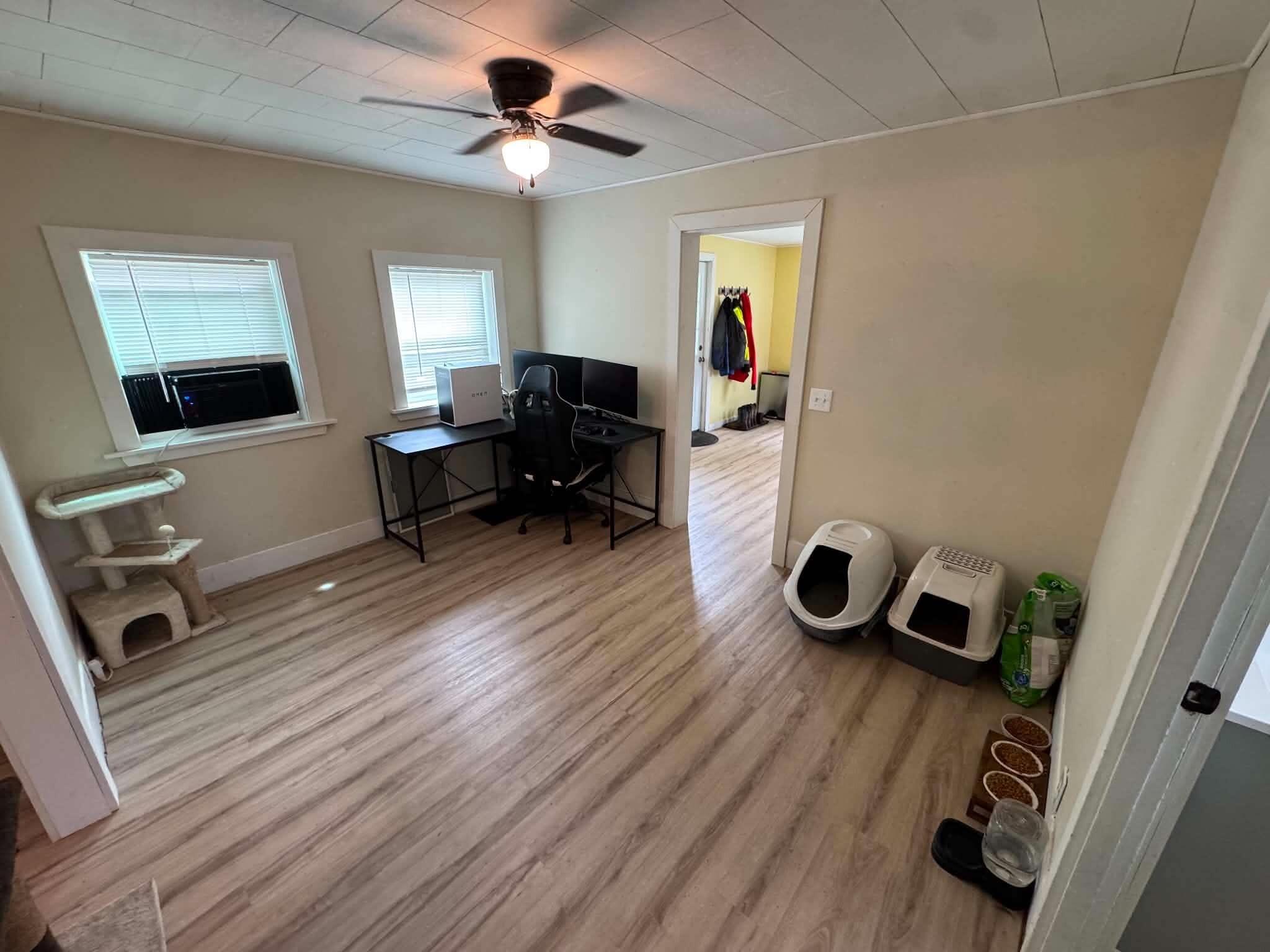9 Perry Street Lincoln, ME 04457 - Photo 7 of 25