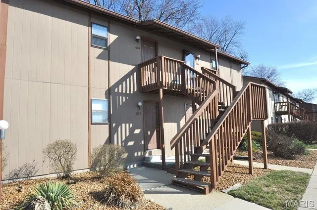 $850 | 147 Ashley Drive, Fairview Heights, IL 62208