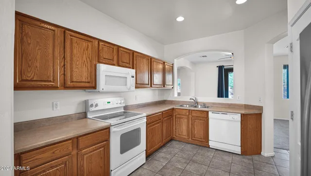 $1,995 | 3698 East Janelle Court, Gilbert, AZ 85298