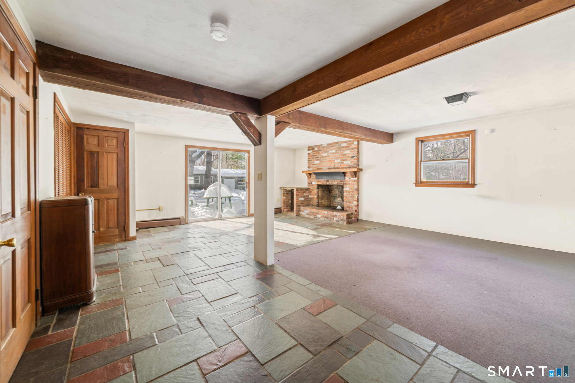 18 Manor Lane Wolcott, CT 06716 - Photo 3 of 38