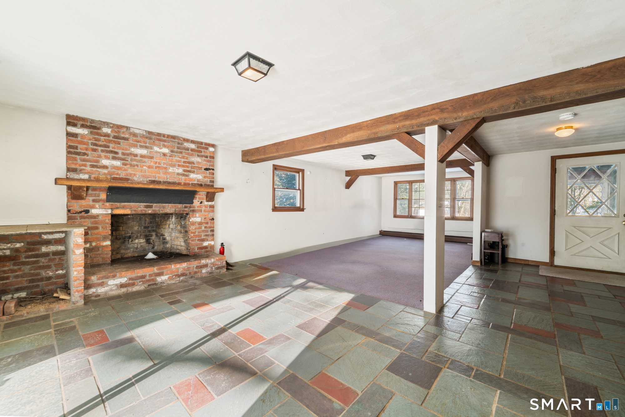 18 Manor Lane Wolcott, CT 06716 - Photo 4 of 38