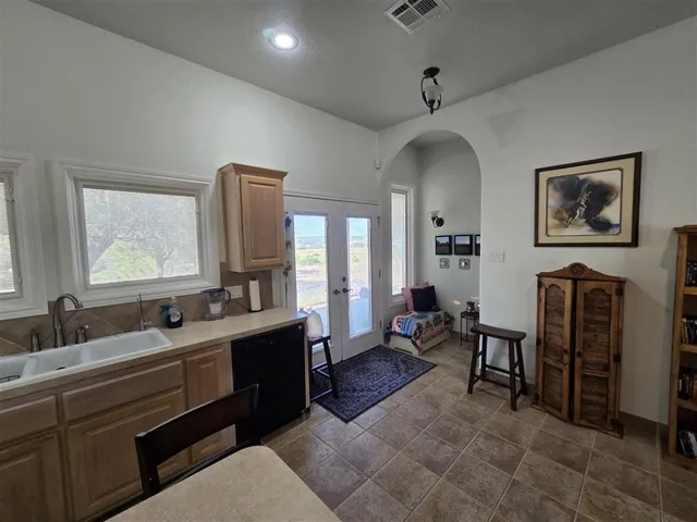 $3,420,000 | 543 County Road 4620, Kempner, TX 76539