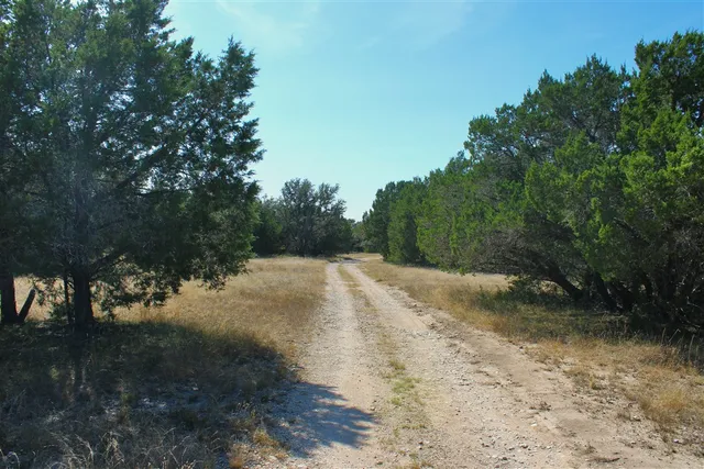 $3,420,000 | 543 County Road 4620, Kempner, TX 76539