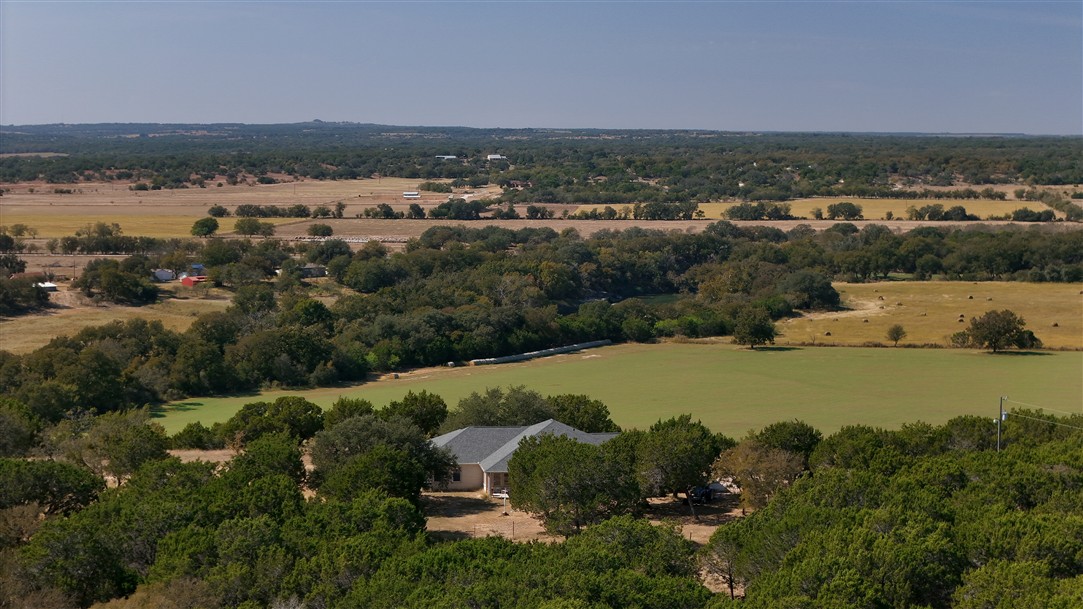 543 County Road 4620 Kempner, TX 76539 - Photo 4 of 36 a view of a city
